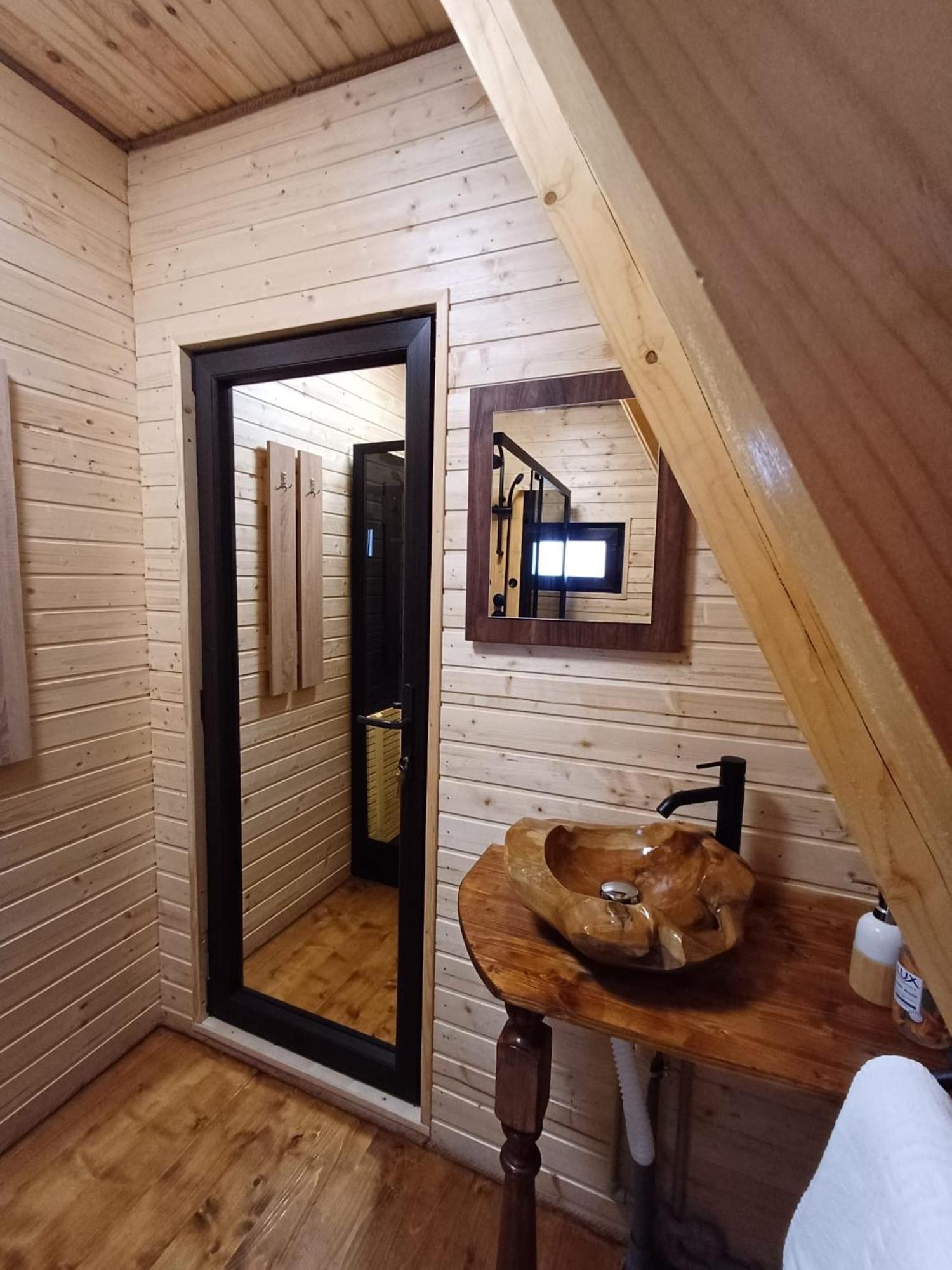 Cabana 365 ブラショフ エクステリア 写真
