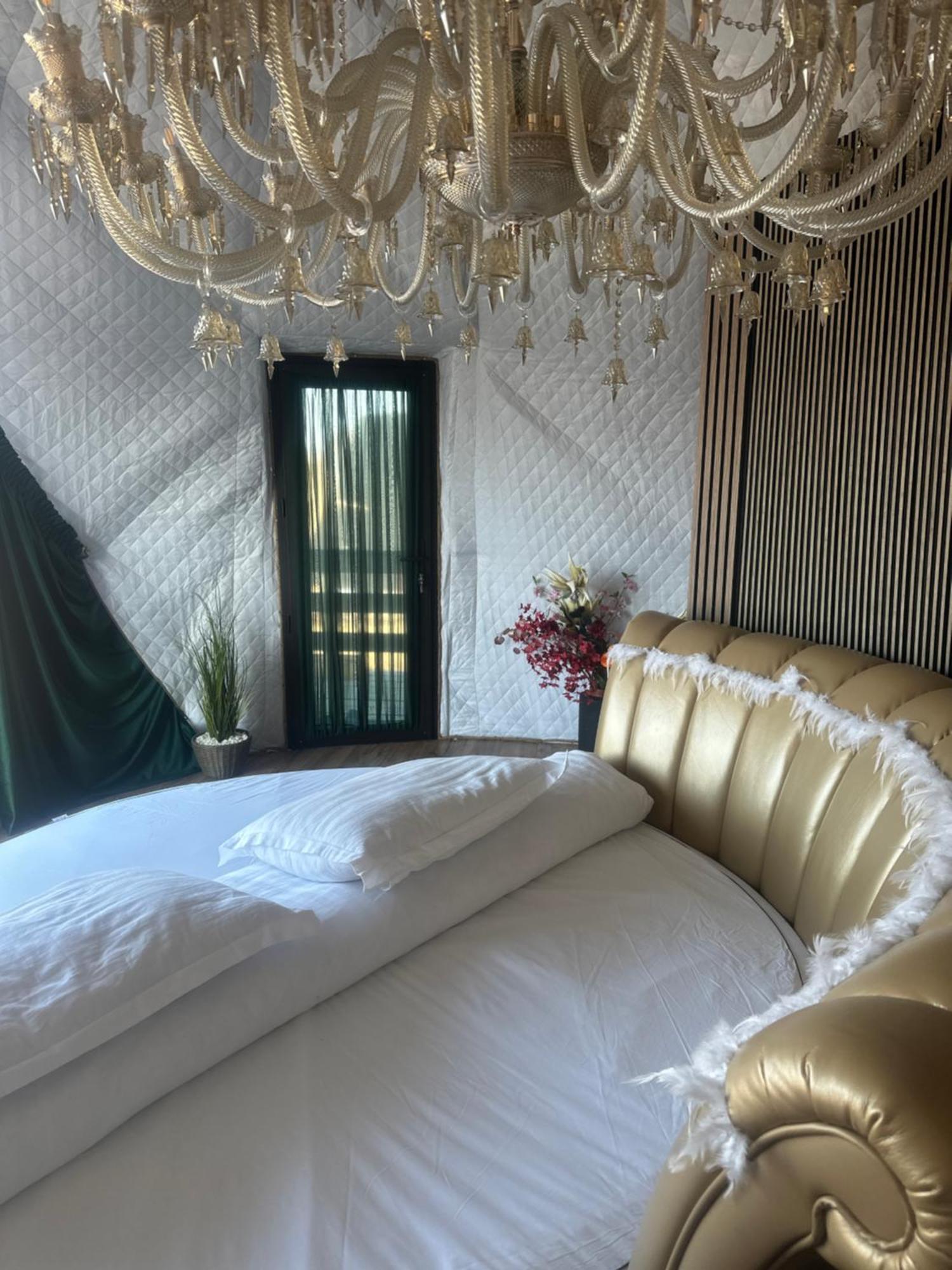 Cabana 365 ブラショフ エクステリア 写真